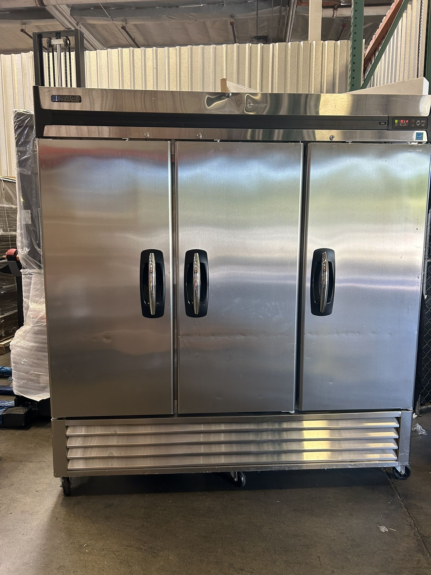 Half Price Commercial 3 Door Freezer Clearance Item Due To Small Dent