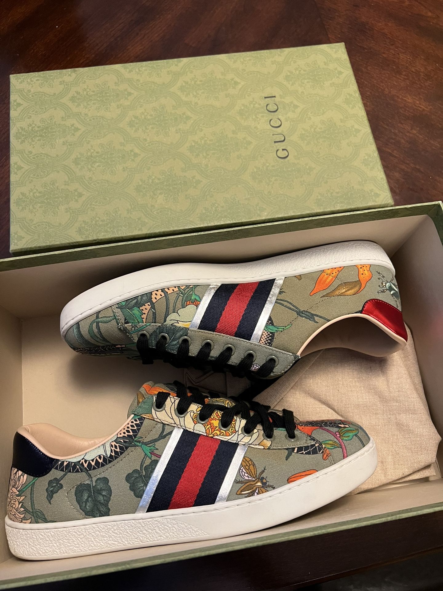 Gucci Ace Floral Sneakers Size US 8.5