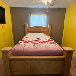 Queen Size Bed Set