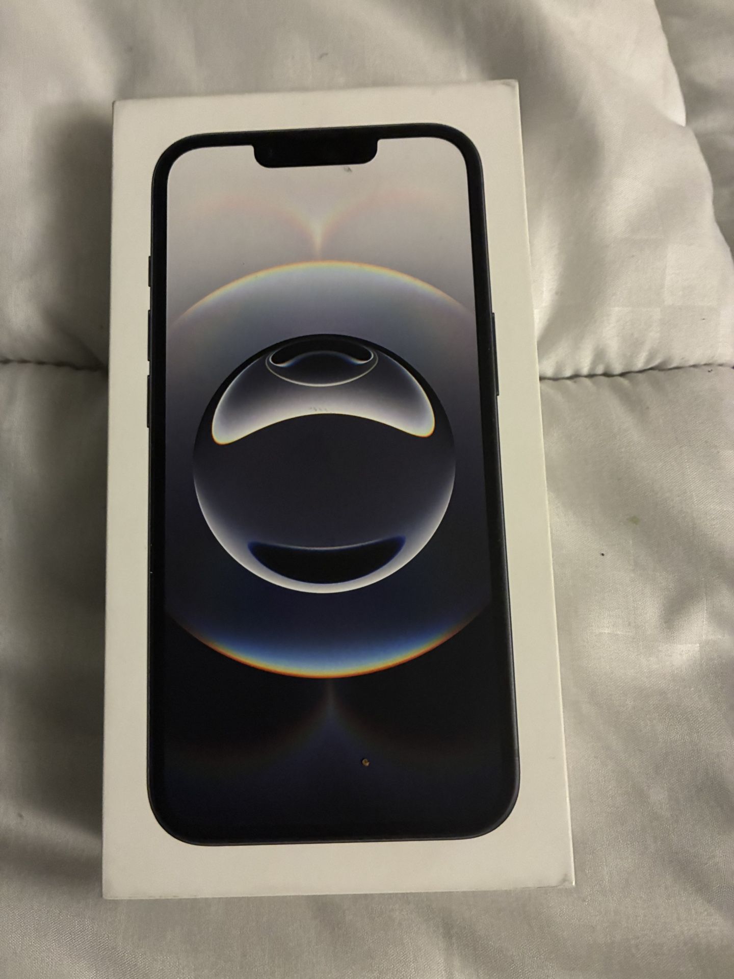 I Phone 16 E ( Boost Moble