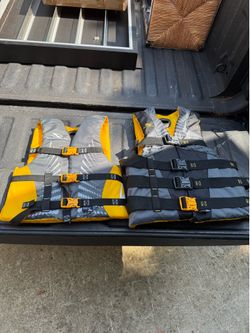 Life Jackets Adult and Youth