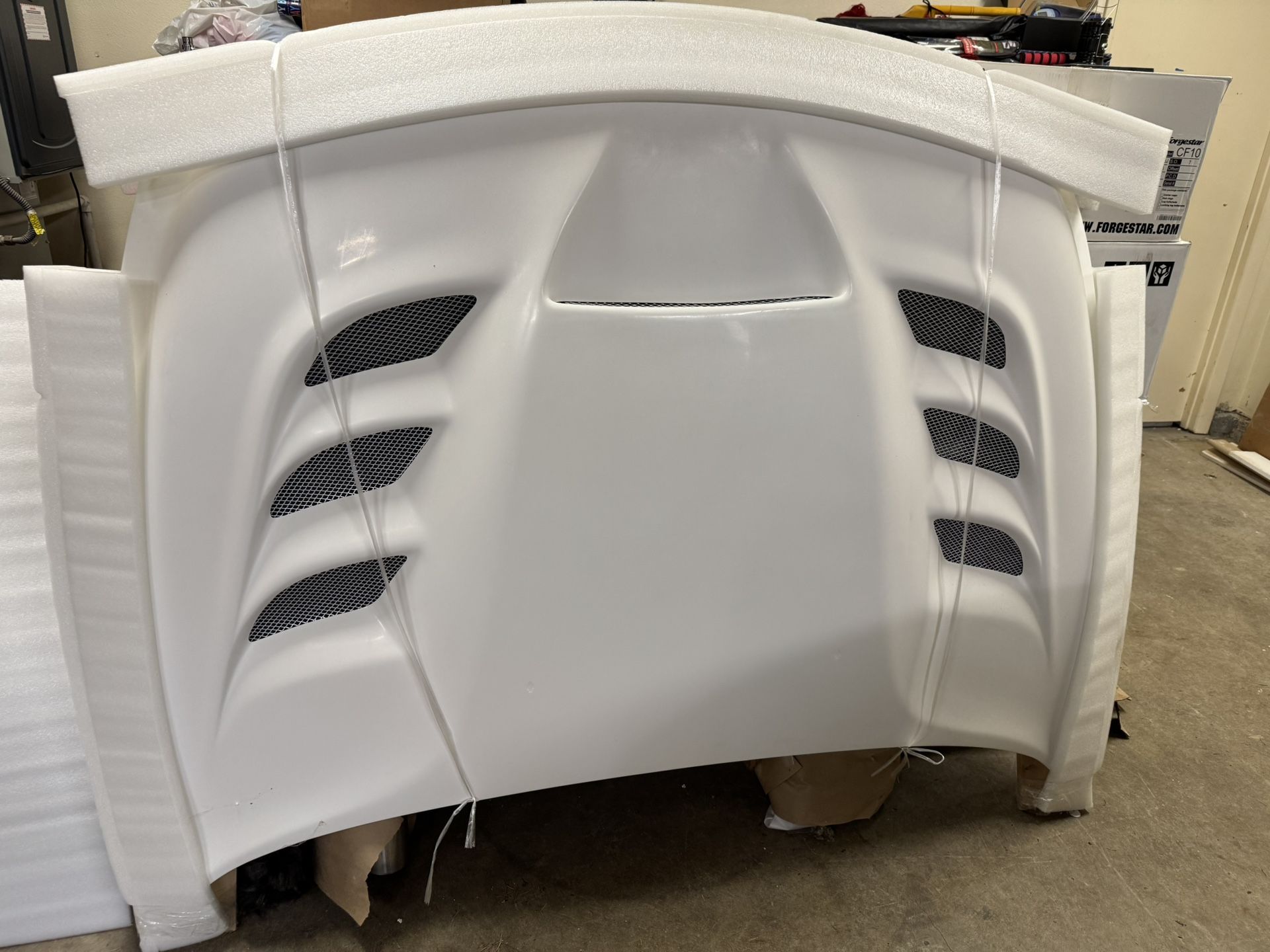 Fiberglass Hood For Ram 1500 Truck -Unpainted, NEW