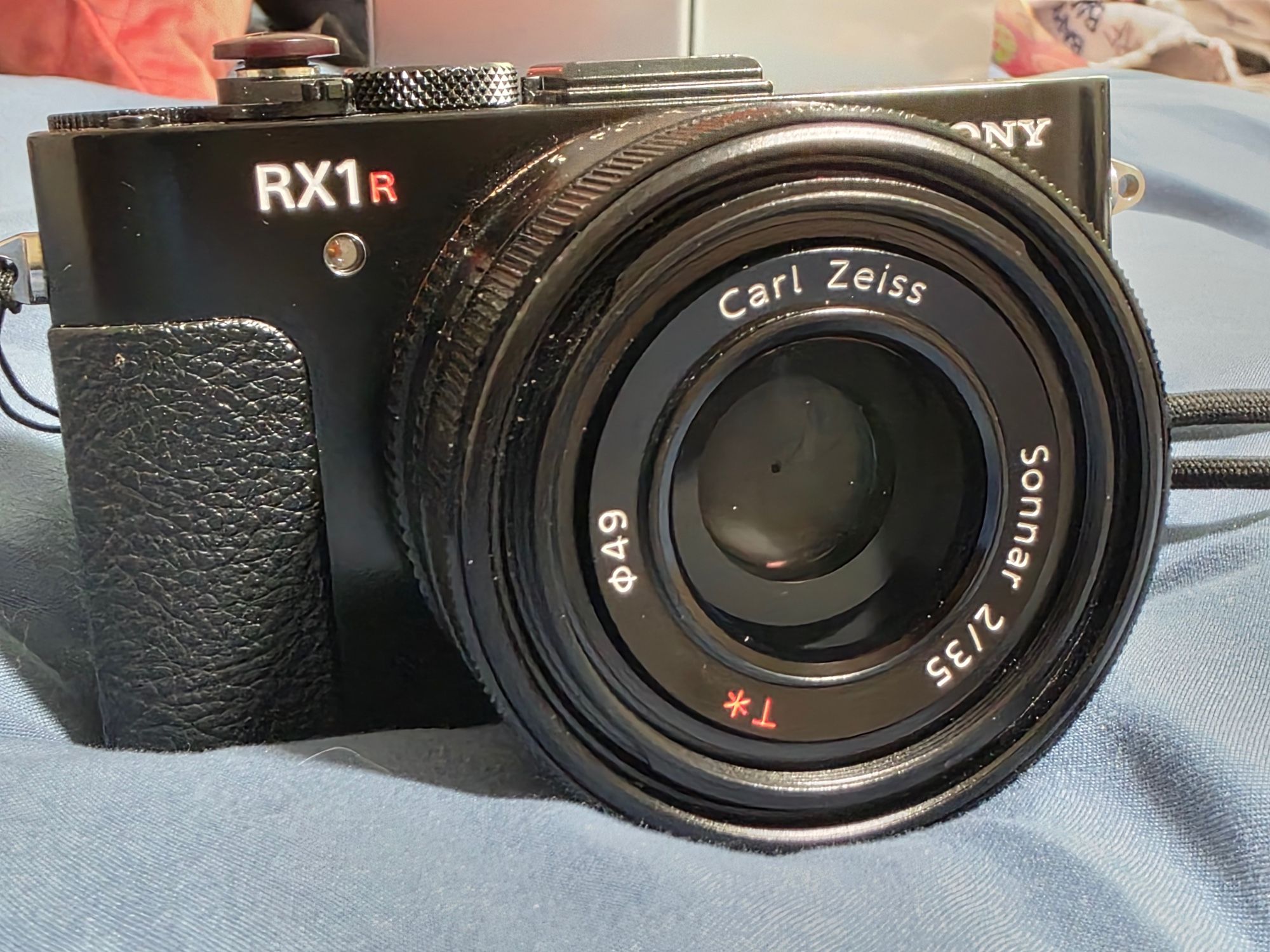 Sony RX1R II 42MP Full frame Compact Camera And Extras