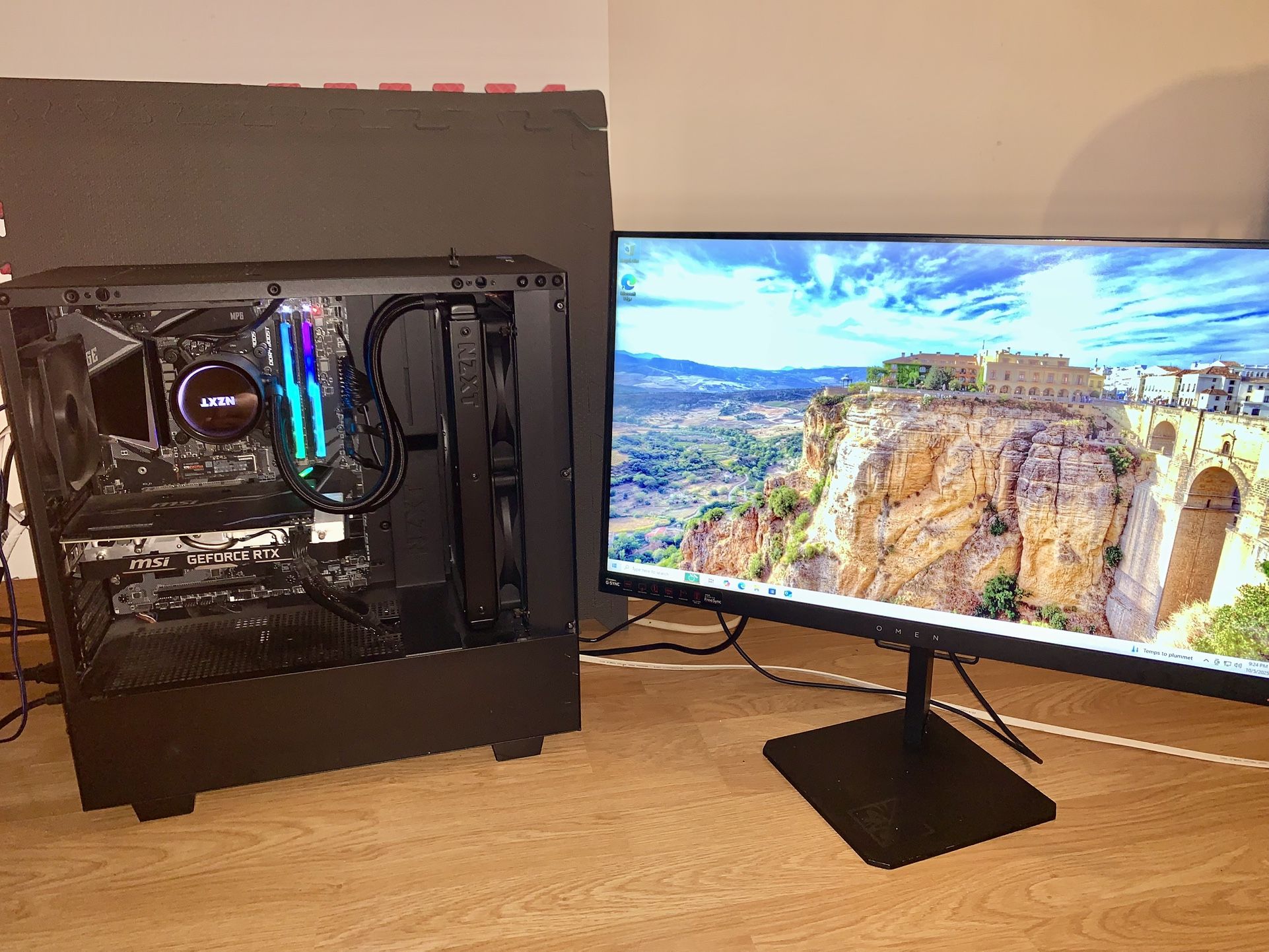 Gaming PC + 240Hz Omen Monitor Bundle • RTX 2060 Super, i7-9700K