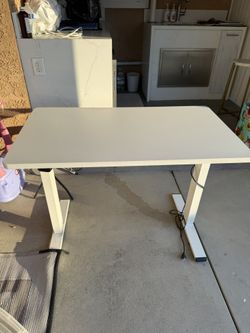 FlexiSpot EC1 Standing Desk