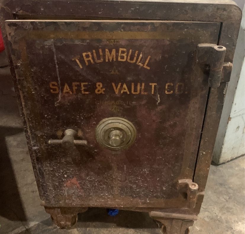 Trumbull Vault & Safe
