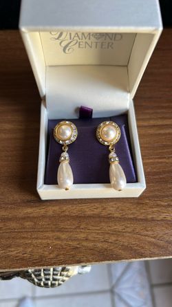Pearl And Rhinestones Earrings