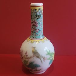 Vintage Hand Painted Chinese Porcelain Bud Vase Weed Pot Floral & Birds, 4".