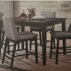 5pc Counter Height Table W/ Chairs  Black Table Great Upholstery