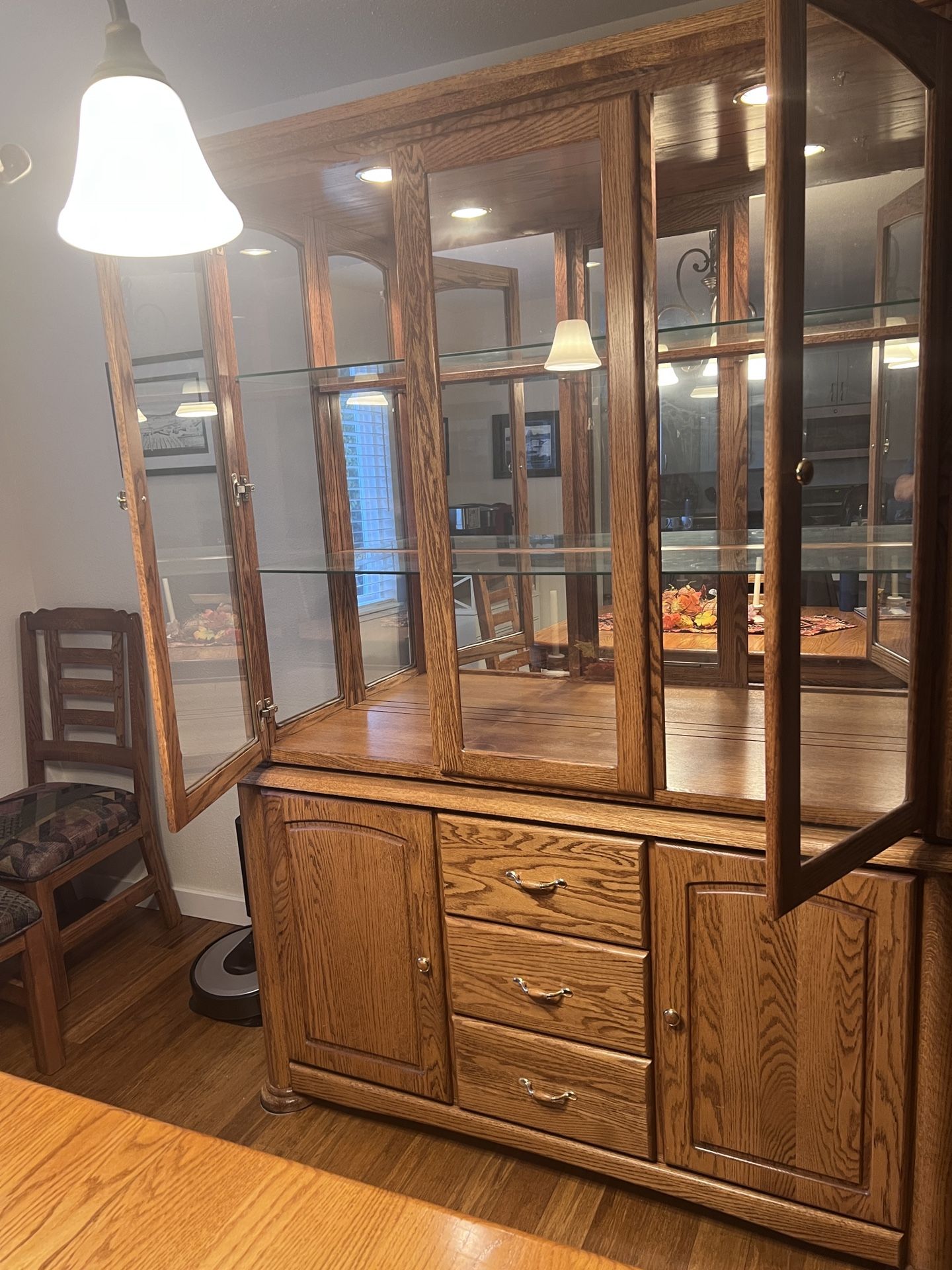 Solid Oak Lighted China Hutch – Good Condition!
