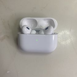 (Best Offer) AirPods Pro 2nd Generation with Charging Case