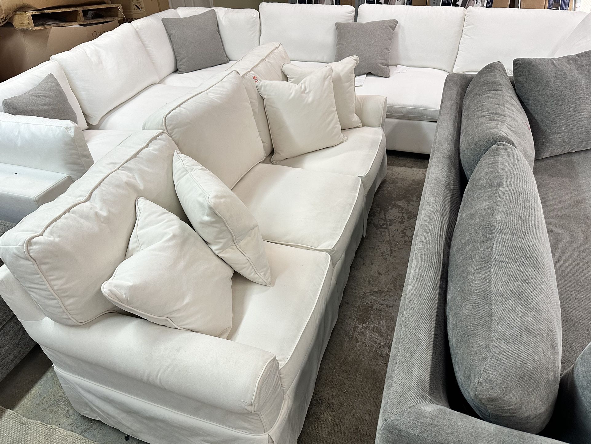 Sofa Sectional Pull Out Sofa Beds Futons Mattresses  And Much More. Thomas Liquidation Center Savannah 