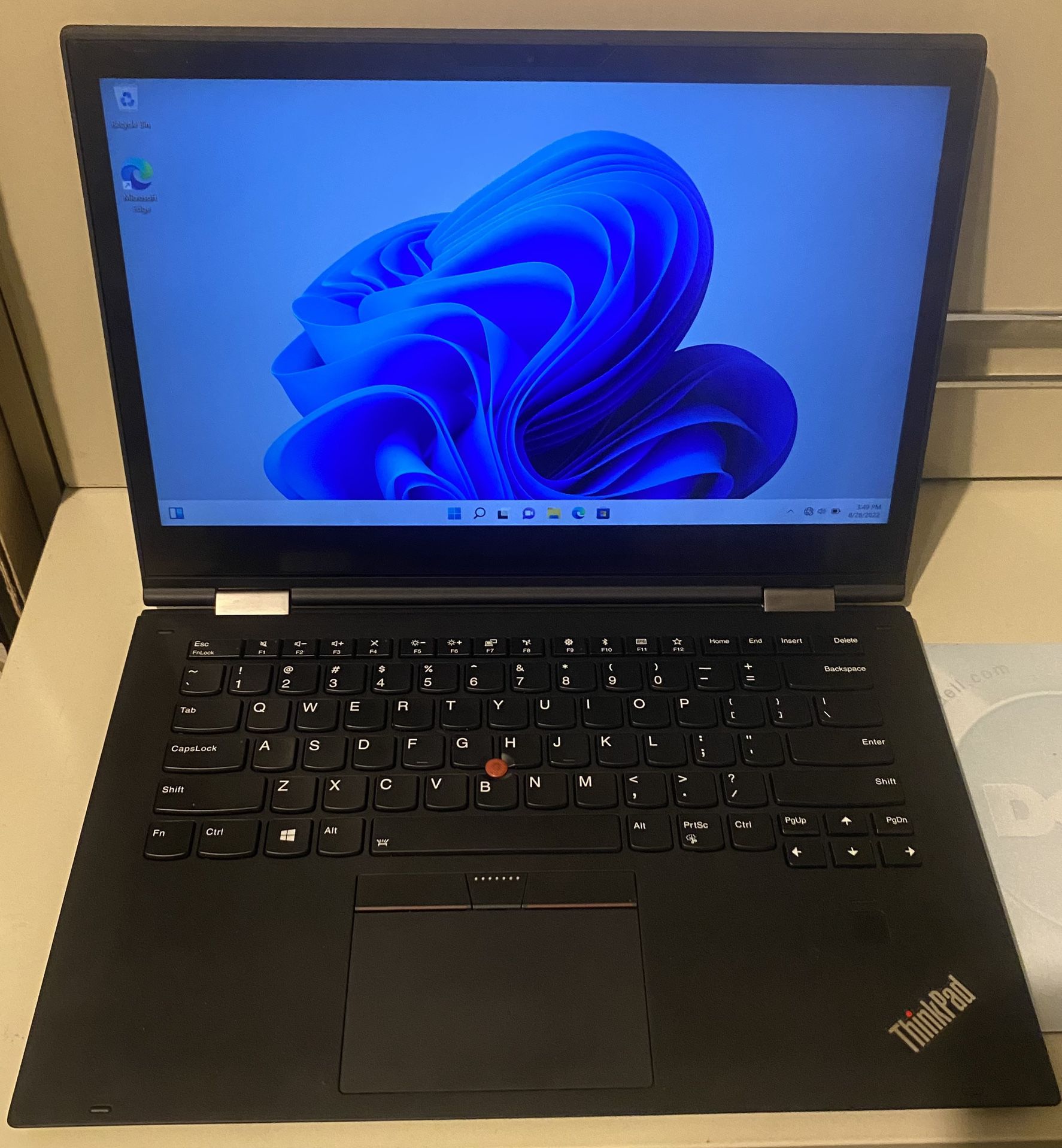 Second Gen. Lenovo Yoga ThinkPad i7 Laptop PC