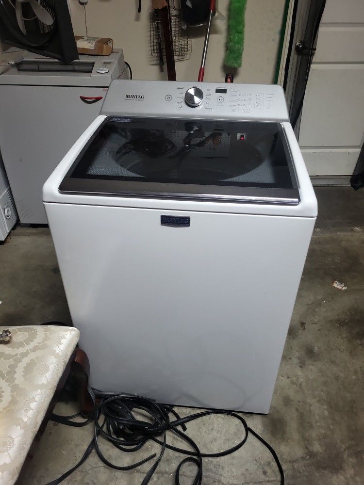 MAYTAG Washer