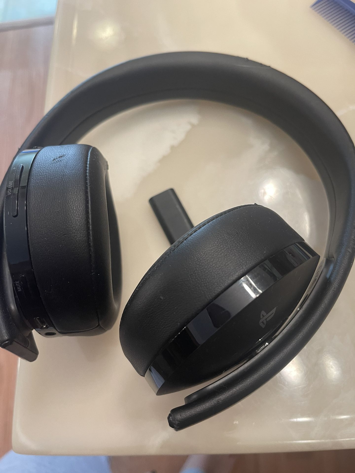 Used Wireless Sony Headset For Ps4
