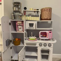 Kitchen Play Set All Accessories Included
