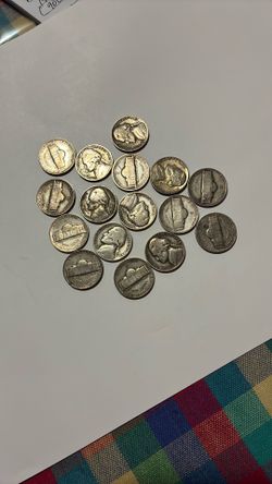 WORLD WAR II. 35 % SILVER NICKELS