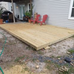 Floating Deck 