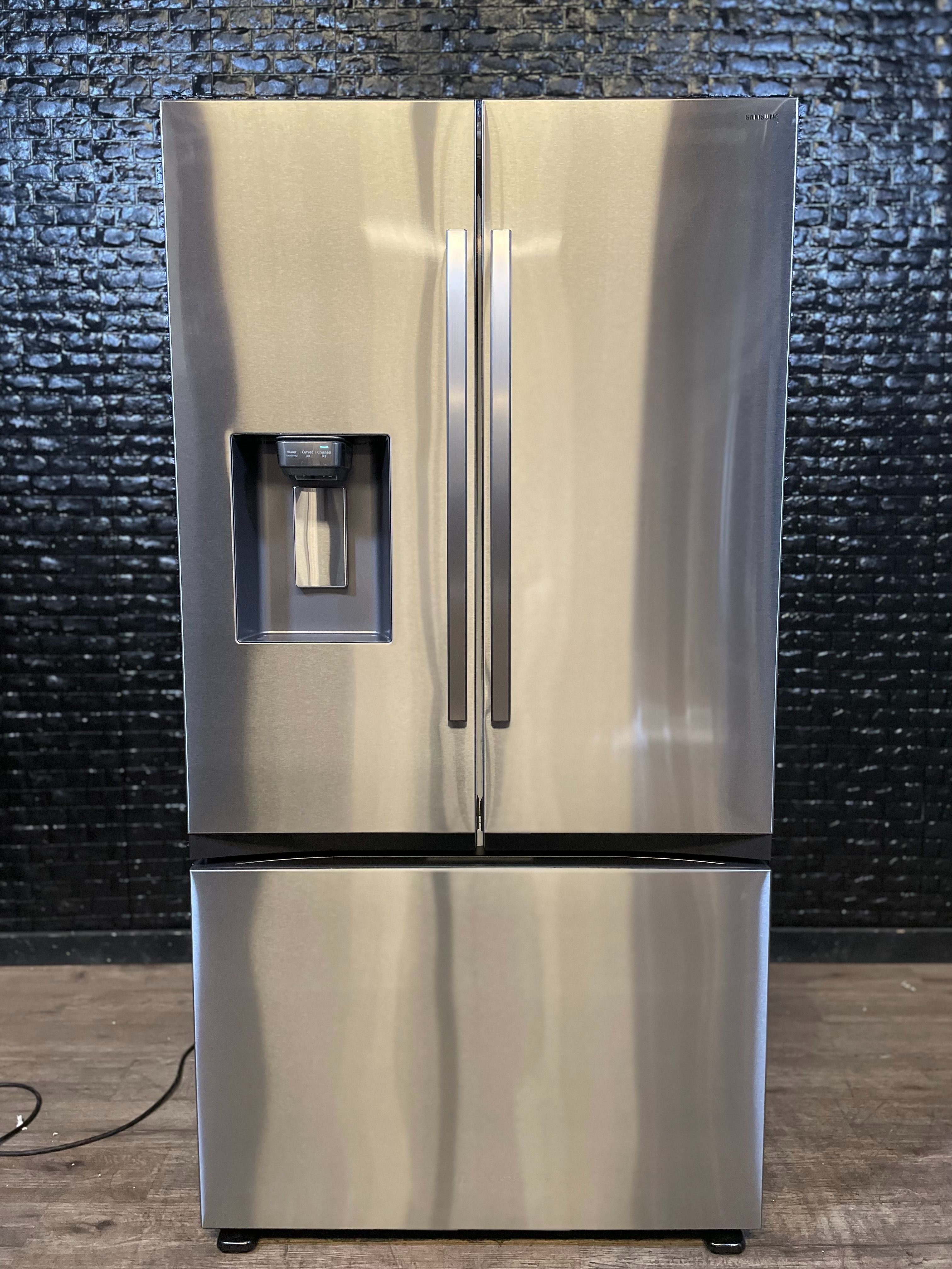 SAMSUNG REFRIGERATOR w/WARRANTY! R2751A