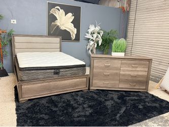 Nice Grey Queen Size Bedroom Set With Mattress - Delivery Available