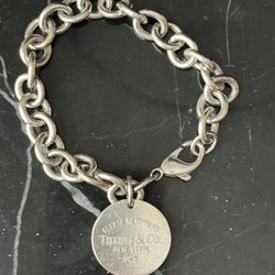Tiffany & Co “Return To Tiffany” Bracelet