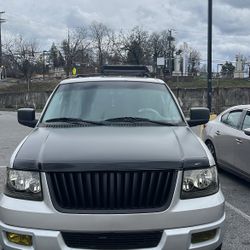 2004 Ford Expedition