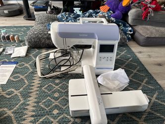 OBO. Like New Brother Embroidery PE800 Machine
