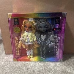 Rainbow High Shadow High Special Edition Madison Twins 2-Pack Fashion Doll. Yellow & Grey Designer Outfits with Accessories, Mix and Match Outfits, Ki