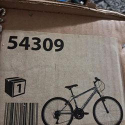 Huffy 24"Boys Rock Creek Mountain Bike