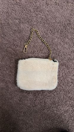mini pouch (with attachable chain)