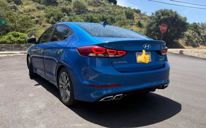 2017 Hyundai Elantra limited