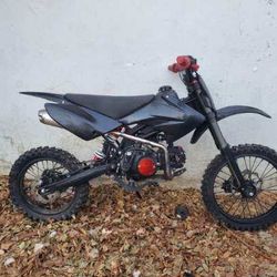 125cc Dirt Bike 