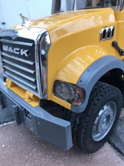 Crane Toy Truck