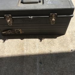 Toolbox craftsman shelf and tools $18