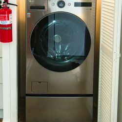 LG WASHER DRYER COMBO W 27” STORAGE DRAWER