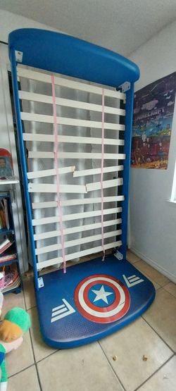 Caption America toddler bed