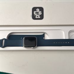 Apple Watch SE