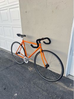 Knicks themed Windsor Clockwork Fixed Gear Bike 52cm