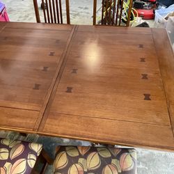 Solid Wood Dining Room Table With 6 Chairs And Leaf