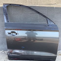 2018 - 2023 Audi Q5 SQ5 Front Passenger Side Door OEM 