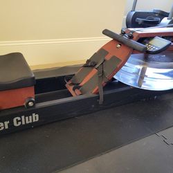 Water Rower Club with Series IV Monitor