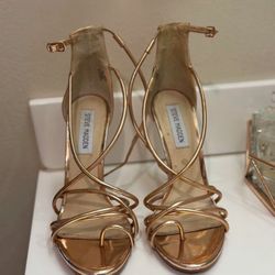 Steve Madden Rose Gold Heels - Size 7.5