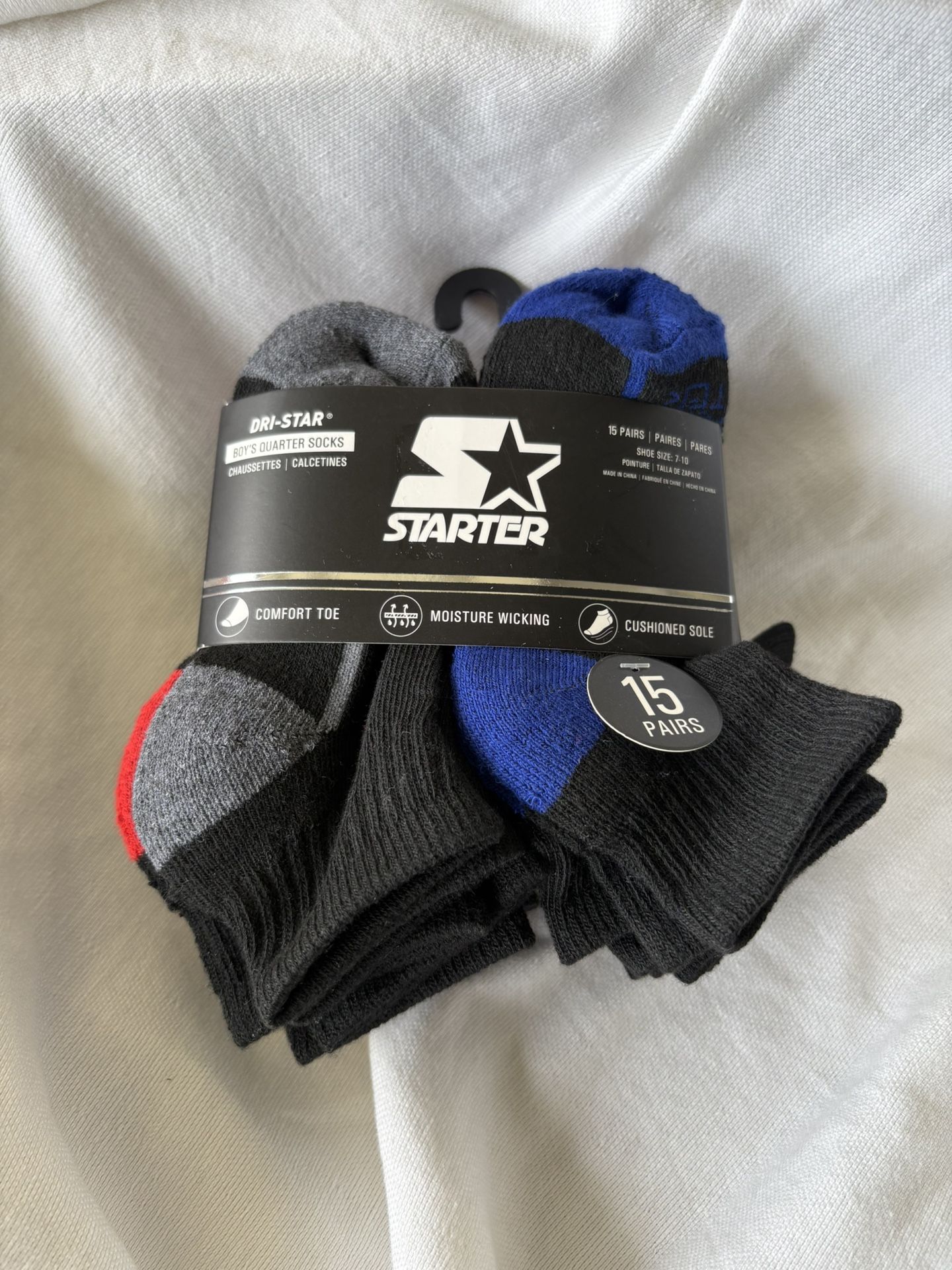 $5 NEW BOYS SOCKS 15 PAIRS SHOE SIZE 7-10