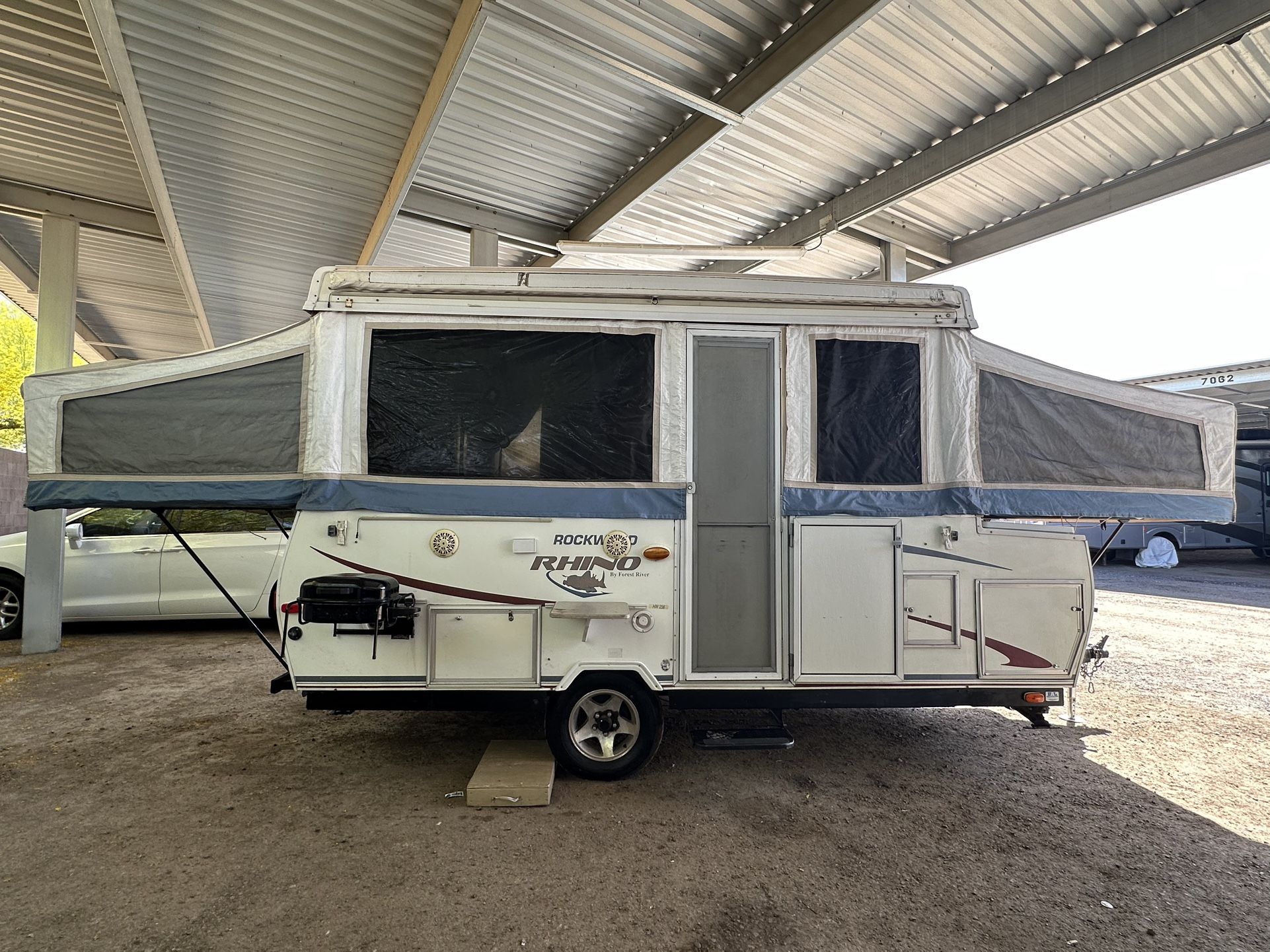 2006 Rockwood 256HW