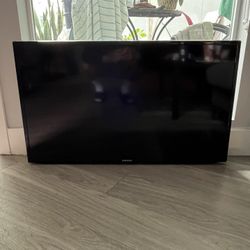 40” Samsung Flatscreen TV