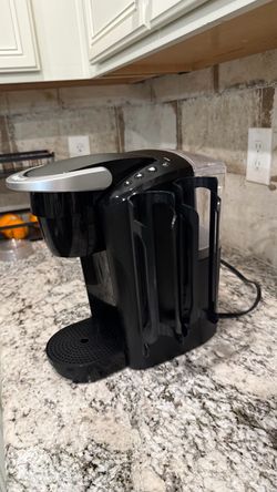 Keurig Coffee Maker with Mug Rack – $50