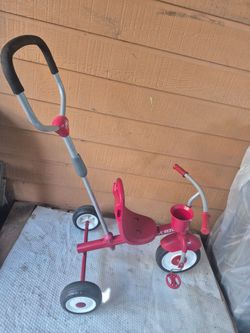 Radio Flyer Kids Tricycle with Push Handle 2 in 1. See All The Pictures