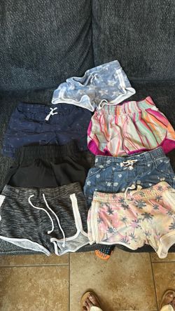 Girls shorts 7 pcs size 7 and 8