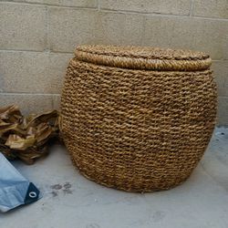 Wood basket