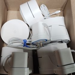 Google Wifi 5 Piece and 3 mounts  AC-1304